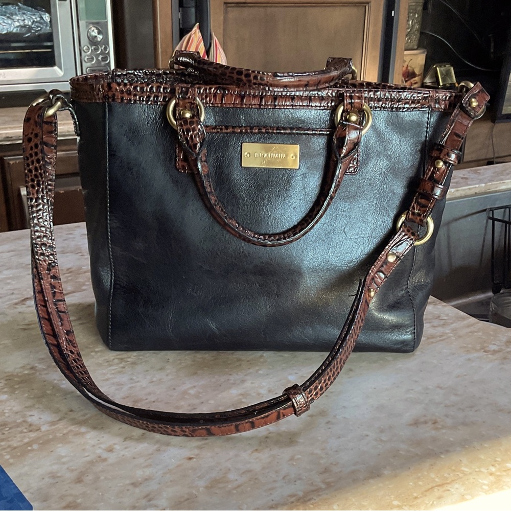 Blast/ brown Brahmin purse 12 x 8 x 4
